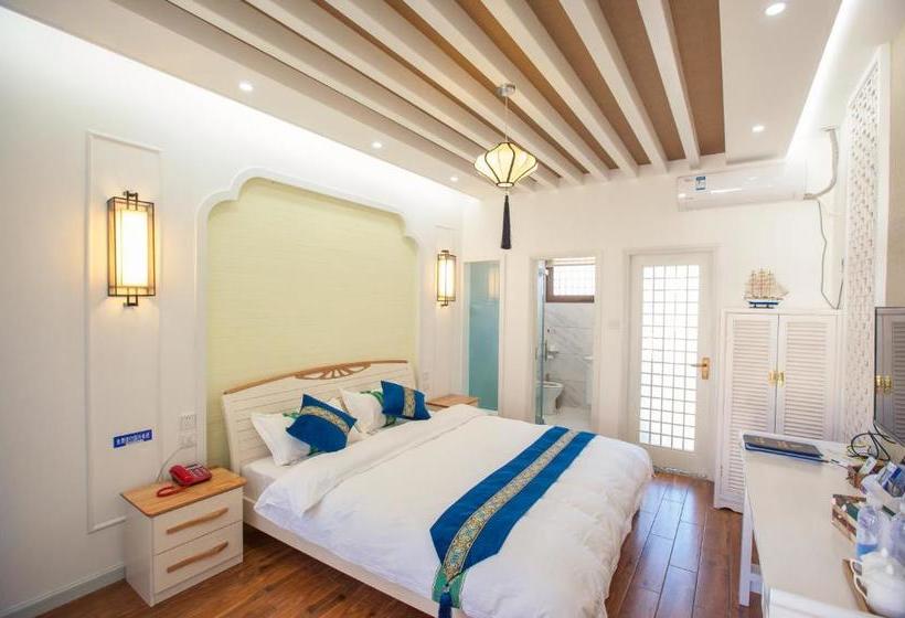 펜션 Hidden Creek Inn