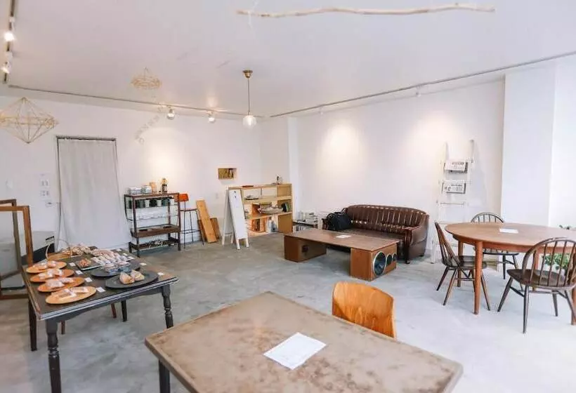 ペンション Kushiro Guesthouse Cook A Doodle Doo   Hostel