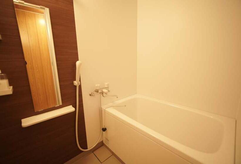 펜션 Kushiro Guesthouse Cook A Doodle Doo Hostel