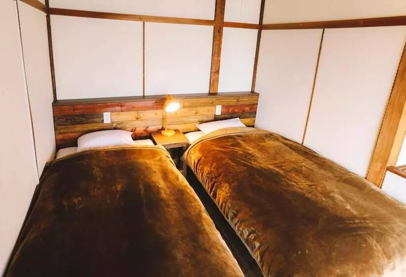 ペンション Kushiro Guesthouse Cook A Doodle Doo   Hostel