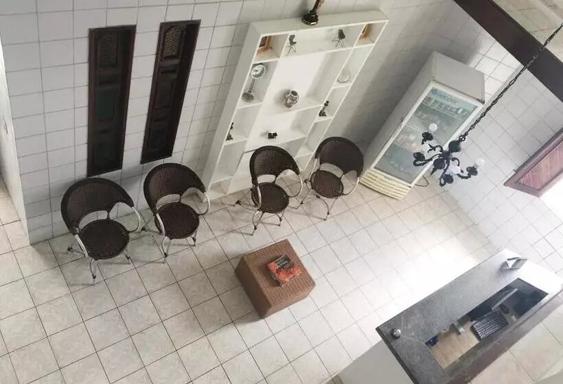 پانسیون Pousada Farol Da Praia