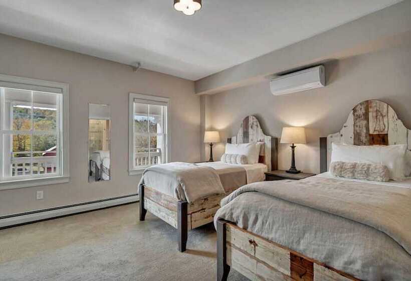 Hostel The Vermont House