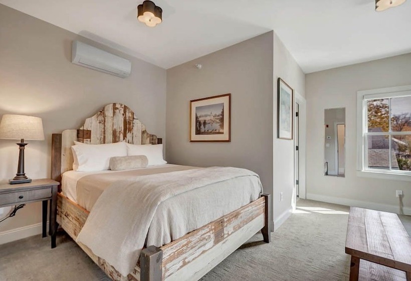 Hostel The Vermont House