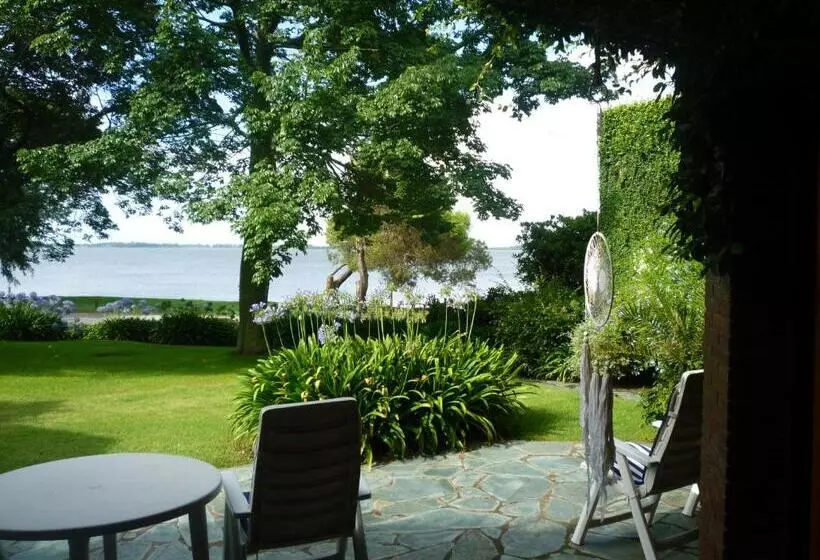 Retkeilymaja Villa De La Costa
