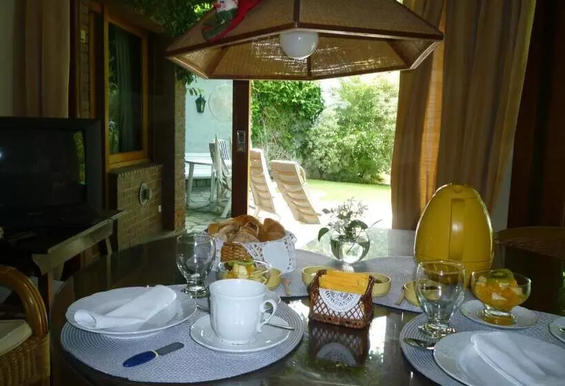 Retkeilymaja Villa De La Costa