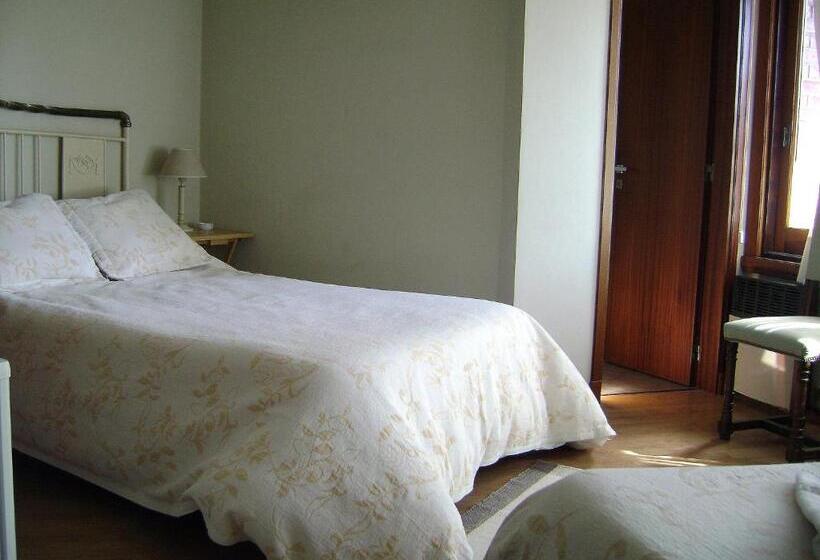 Hostel Villa De La Costa