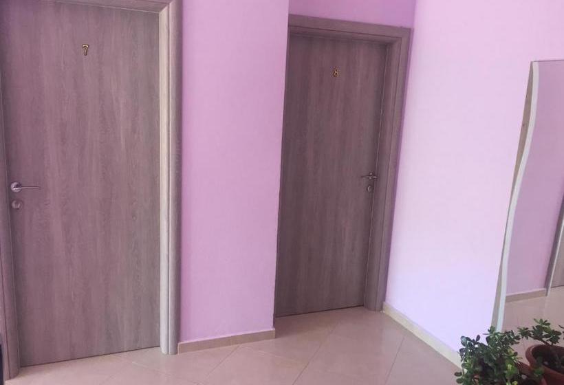 בית מלון כפרי Vila Ali