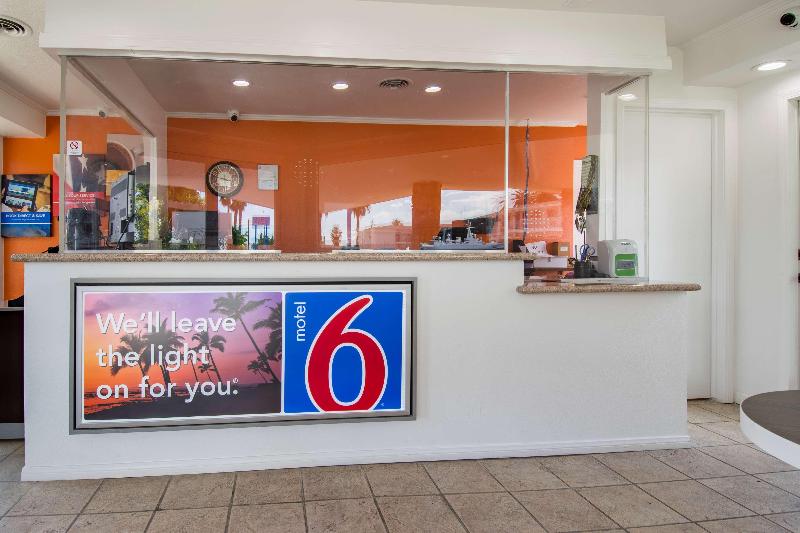 Motel 6 san Bernardino, Ca  Downtown