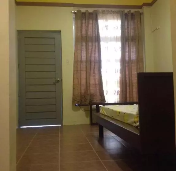 Majatalo Brown Epitome Lodge