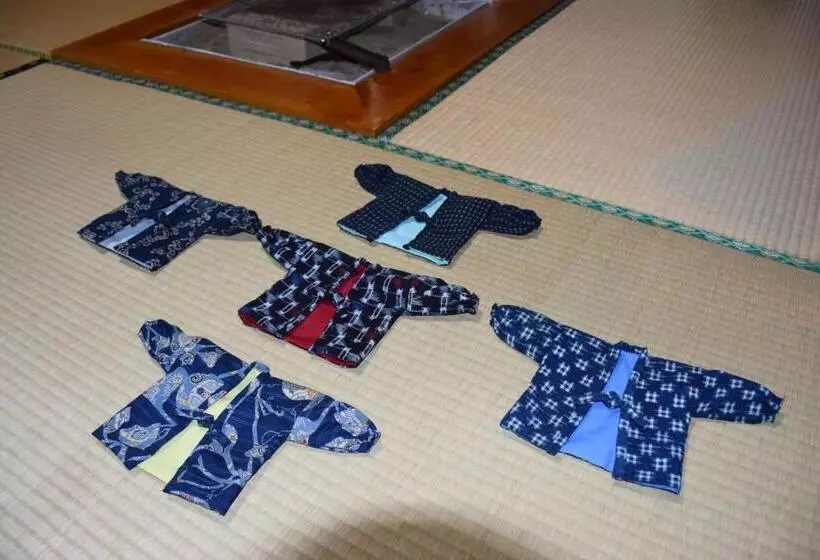 ペンション Minshuku Nishidomari