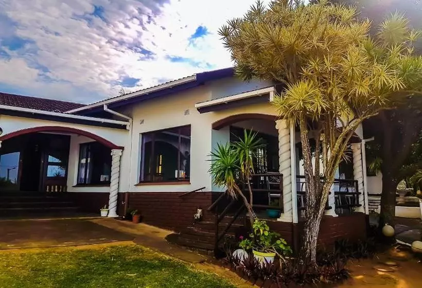 Majatalo Villa Tropicana  South Africa