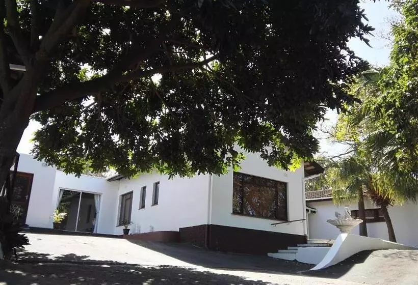 Majatalo Villa Tropicana  South Africa