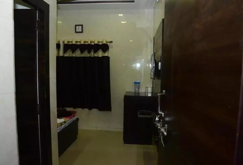 Auberge Ashiyana Inn