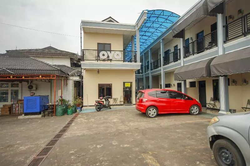 ホテル Wisma Merdeka Syariah Redpartner