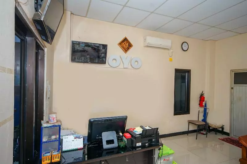 ホテル Wisma Merdeka Syariah Redpartner