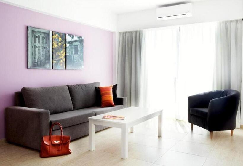 בית מלון כפרי Sunprime Ayia Napa Suites Adults Only