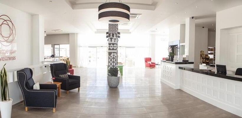 בית מלון כפרי Sunprime Ayia Napa Suites Adults Only