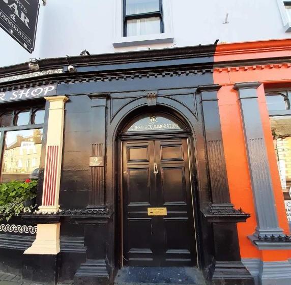 پانسیون Jbs Bar & Guest Accommodation