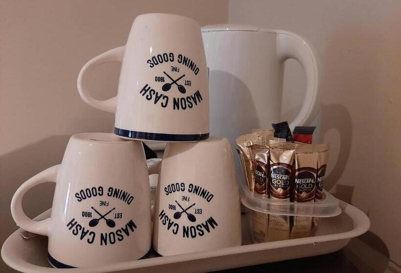 پانسیون Jbs Bar & Guest Accommodation