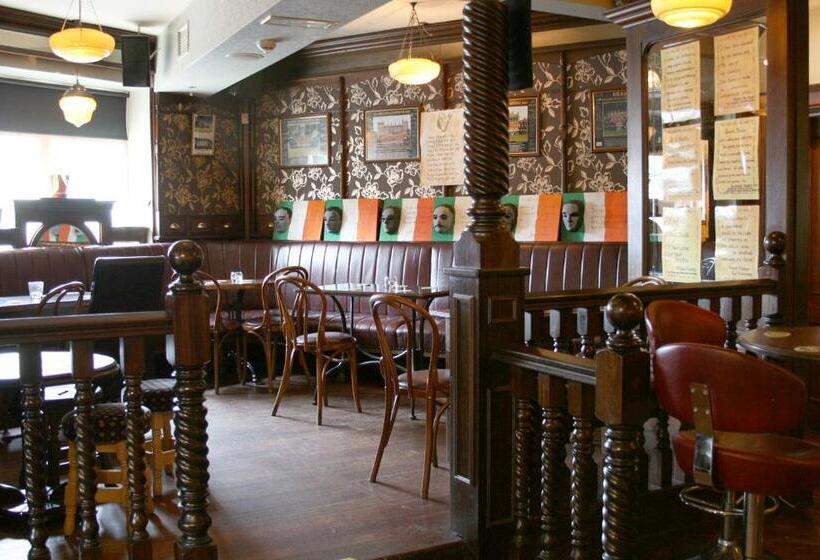 پانسیون Jbs Bar & Guest Accommodation