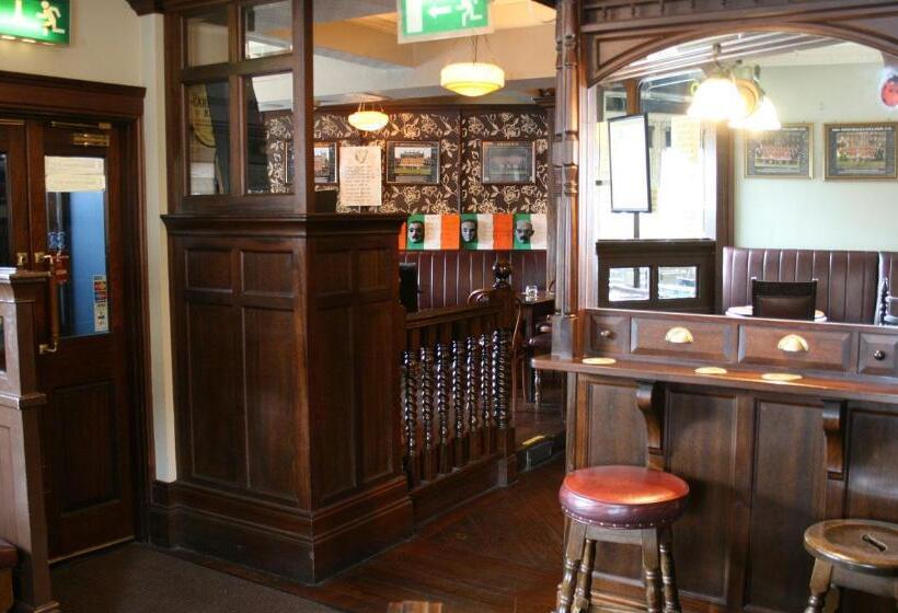 پانسیون Jbs Bar & Guest Accommodation