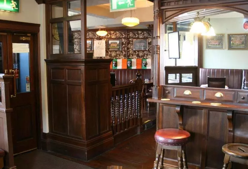 پانسیون Jbs Bar & Guest Accommodation