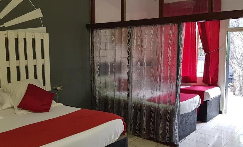 فندق Phalaborwa Town Guesthouse