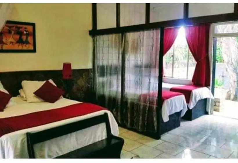 هتل Phalaborwa Town Guesthouse