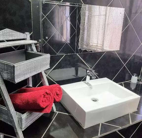 هتل Phalaborwa Town Guesthouse