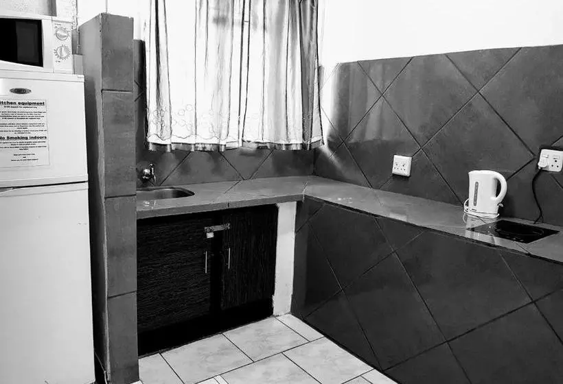 هتل Phalaborwa Town Guesthouse