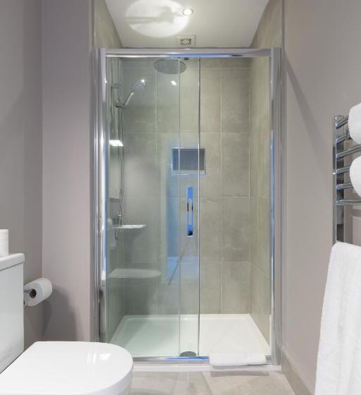 פנסיון Giles Norman Gallery & Townhouse