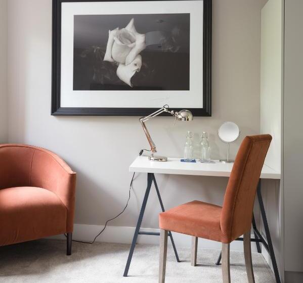 פנסיון Giles Norman Gallery & Townhouse