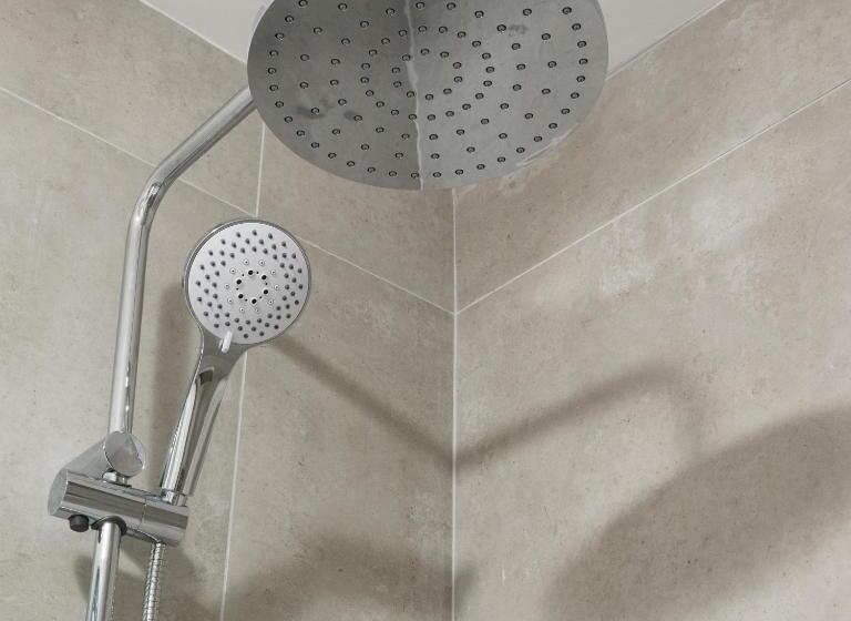 פנסיון Giles Norman Gallery & Townhouse