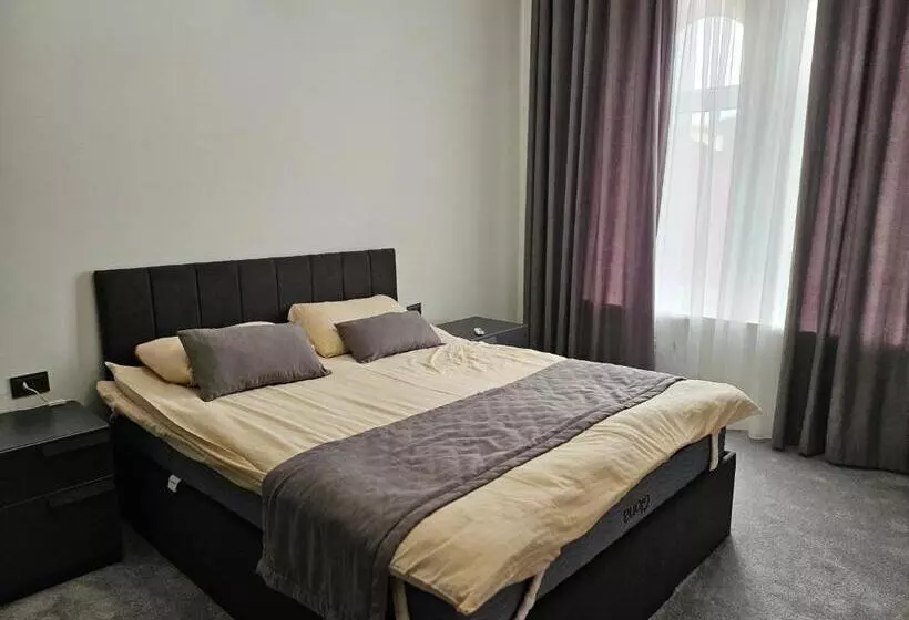 Majatalo Guest House Rohat Lux