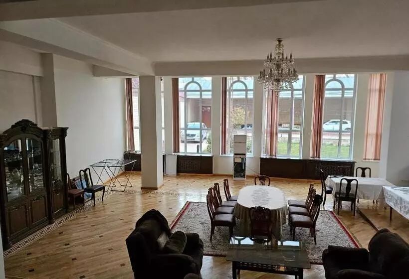 Majatalo Guest House Rohat Lux