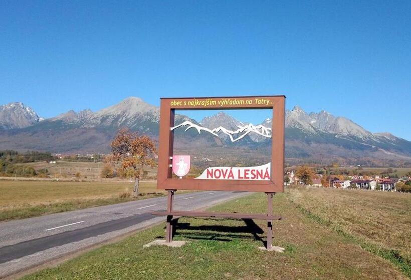 فندق صغير Lucky Cat