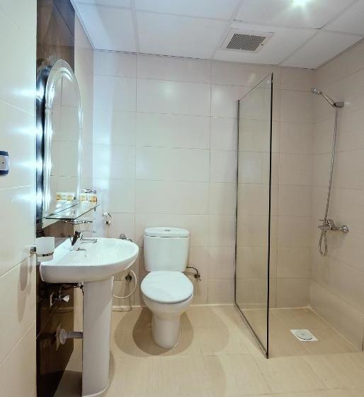 Oasis Rise Hotel Apartments