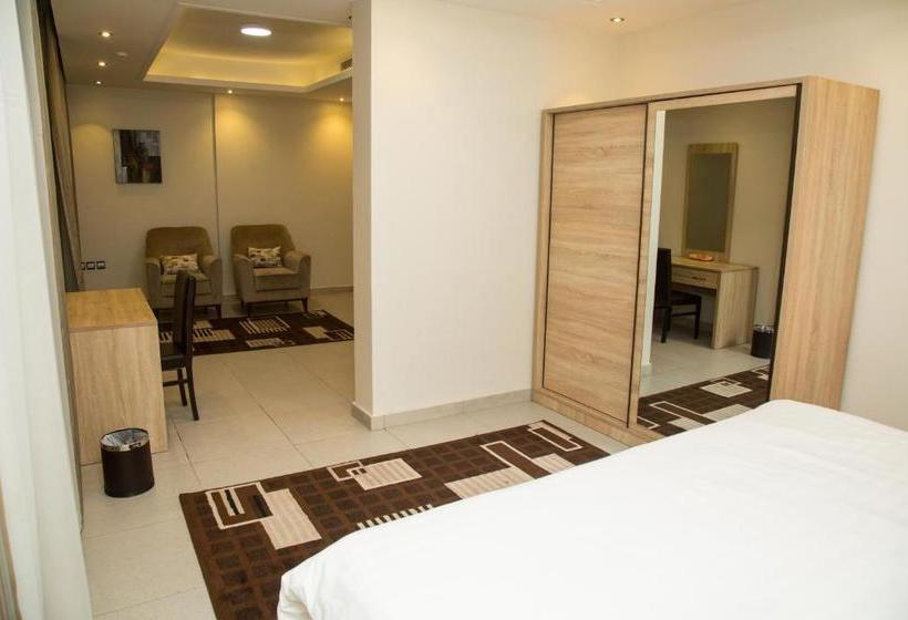 Oasis Rise Hotel Apartments