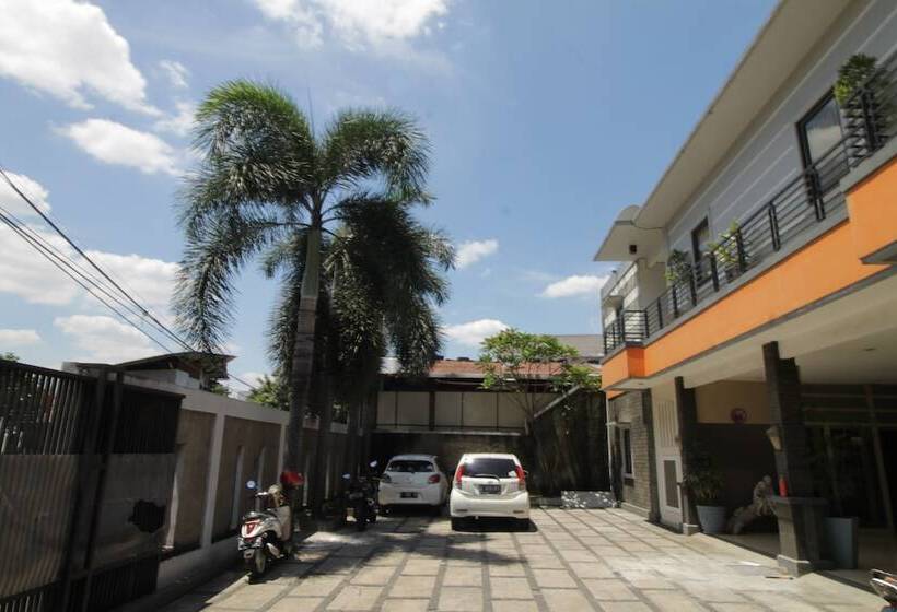 بنسيون Reddoorz @ Pangeran Antasari 2