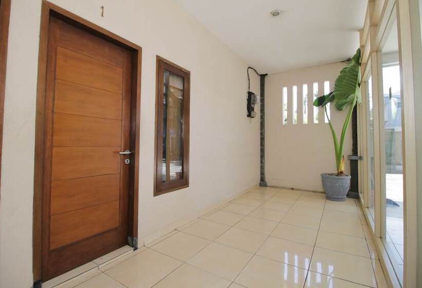 بنسيون Reddoorz @ Pangeran Antasari 2