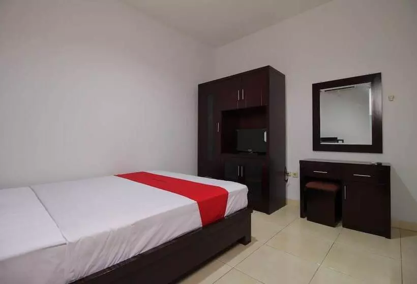 ペンション Reddoorz @ Pangeran Antasari 2