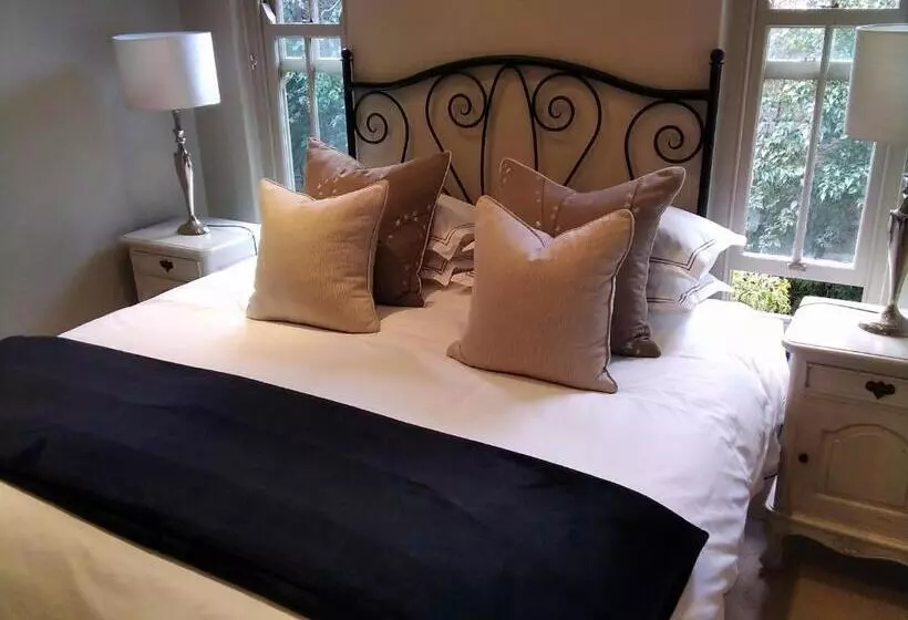 Majatalo Tranquil Tokai