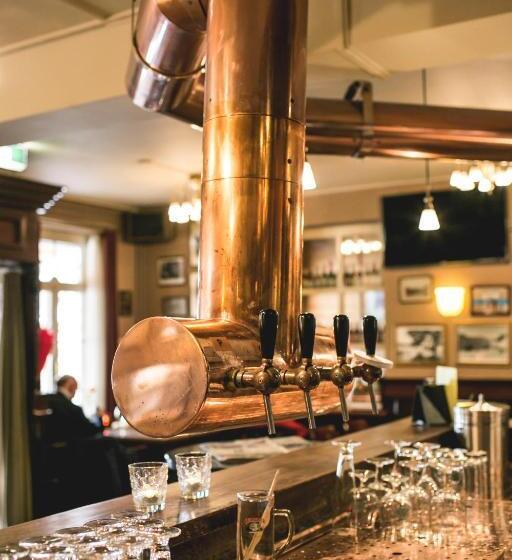 הוסטל Herberg De Zwarte Ruiter