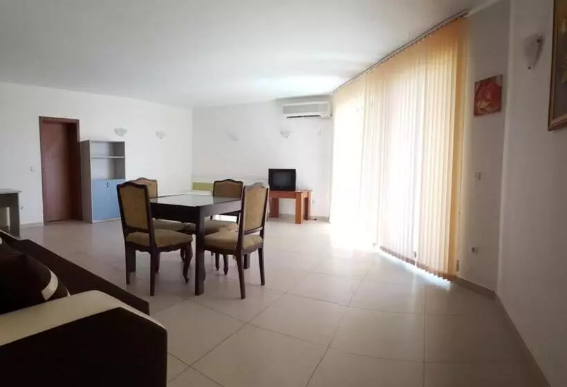 Aparthotel Golf Coast