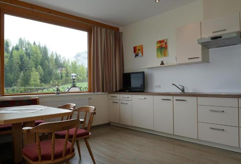 Appartementhaus Sennhüttn