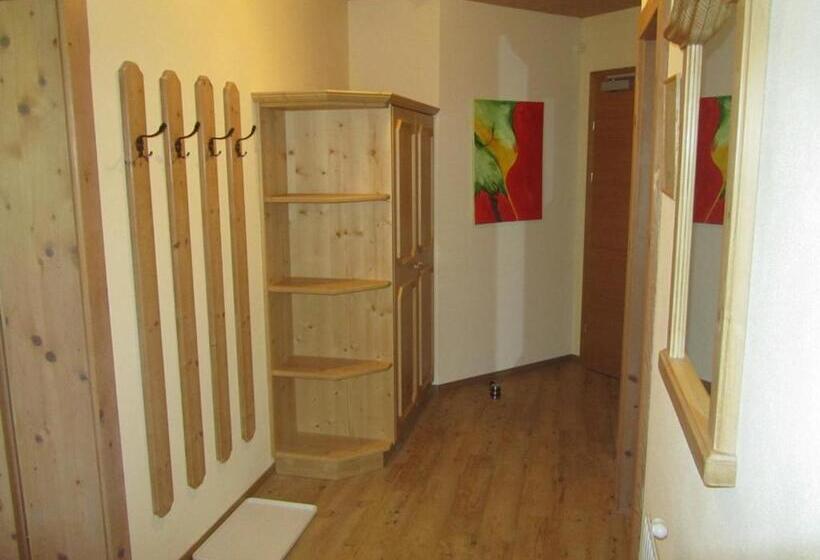 Appartementhaus Sennhüttn