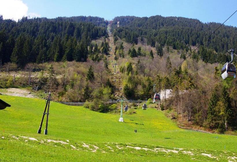 Appartementhaus Sennhüttn