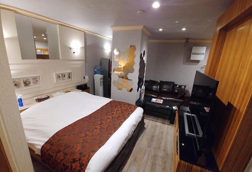 בית מלון כפרי Allure