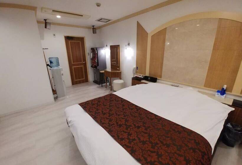 בית מלון כפרי Allure