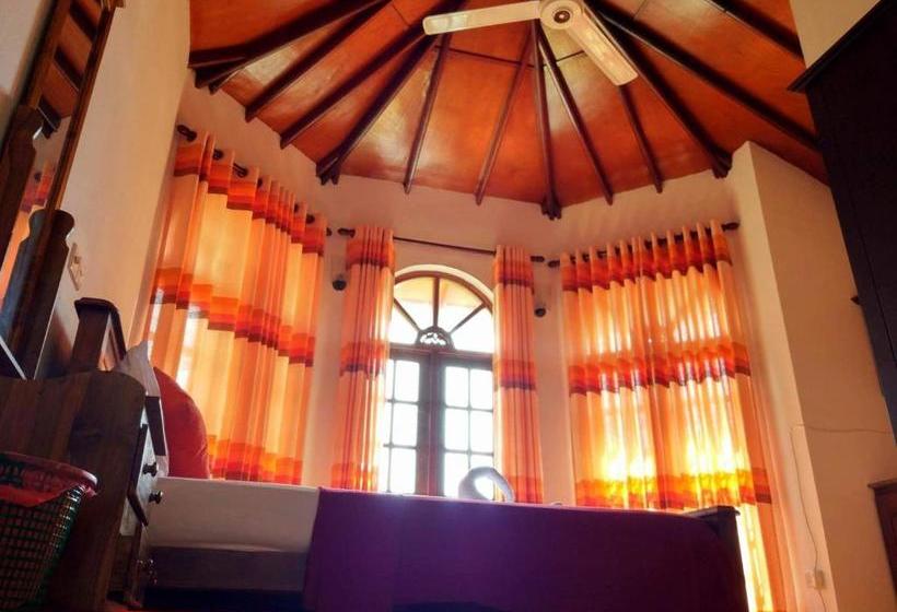 Пансион Lassana Villa